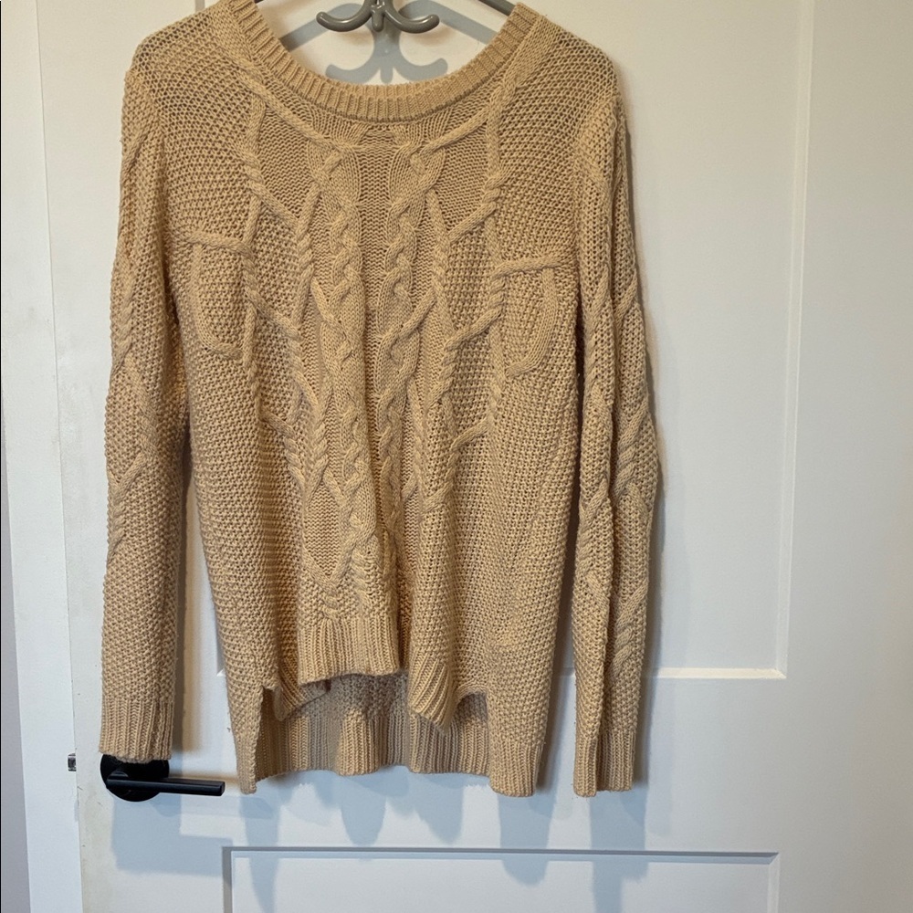 Cable Knit Sweater - Tan    B3